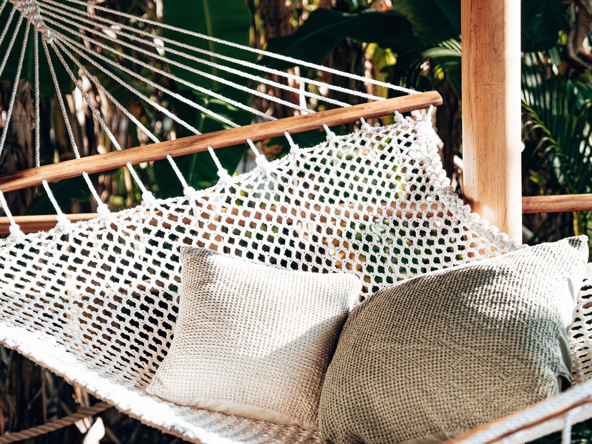 Buitenleven en de magie van een hangmat in de tuin